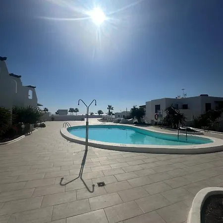 Apartamento Sea View With Direct Access To Boulevard Puerto del Carmen (Lanzarote)