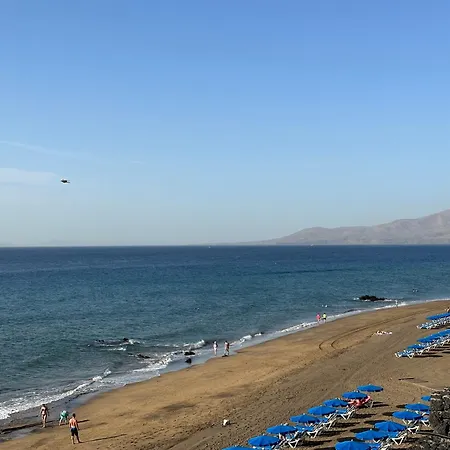 Sea View With Direct Access To Boulevard Puerto del Carmen (Lanzarote)