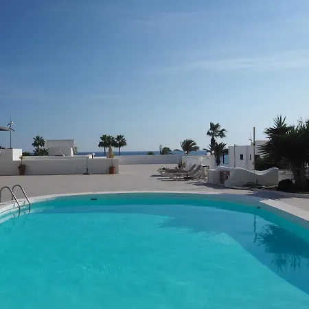 Sea View With Direct Access To Boulevard Apartament *