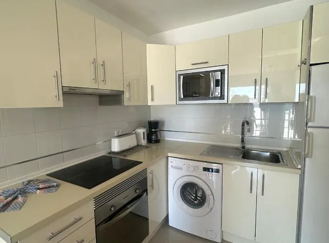 Apartment Sea View With Direct Access To Boulevard